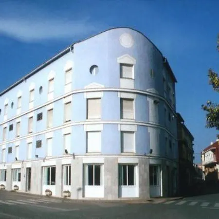 Apsis Nord Gironi Отель